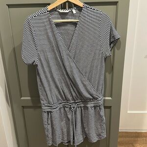 Vineyard Vines Romper